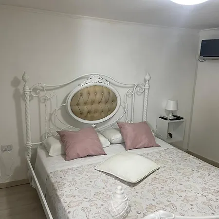 Scugnizzi Couette-café 3*